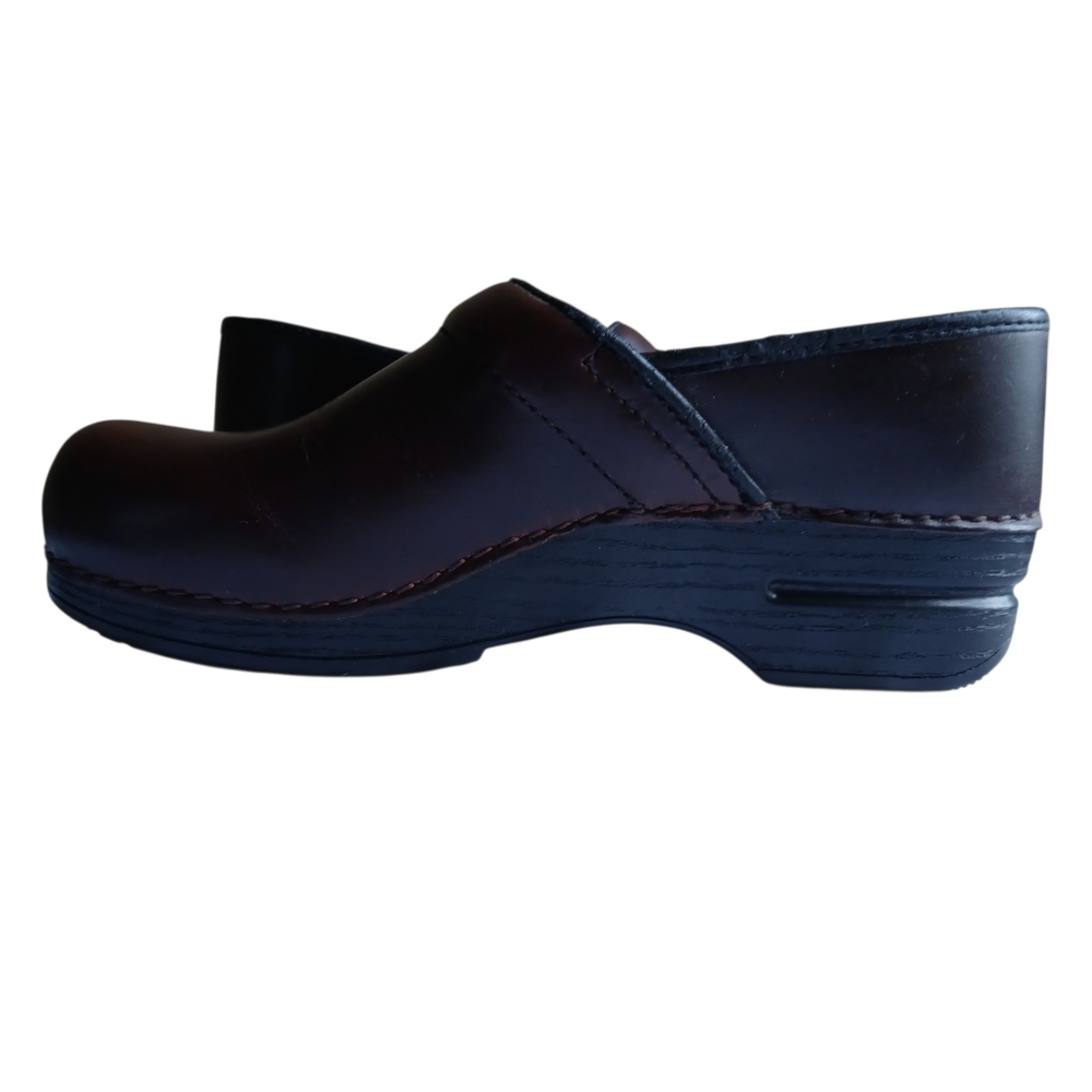 Dansko Women's Professional Slip Resistant Clogs Size 39 - Picture 3 of 6